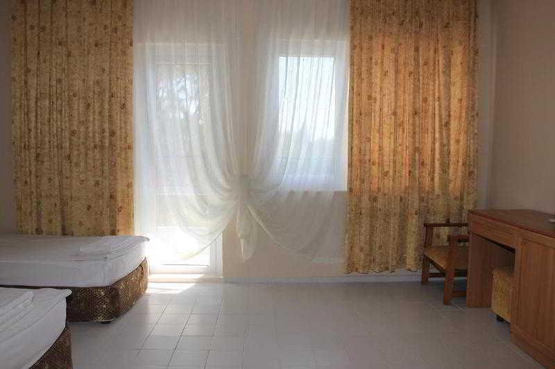 Larissa Beach Club سيدي المظهر الخارجي الصورة